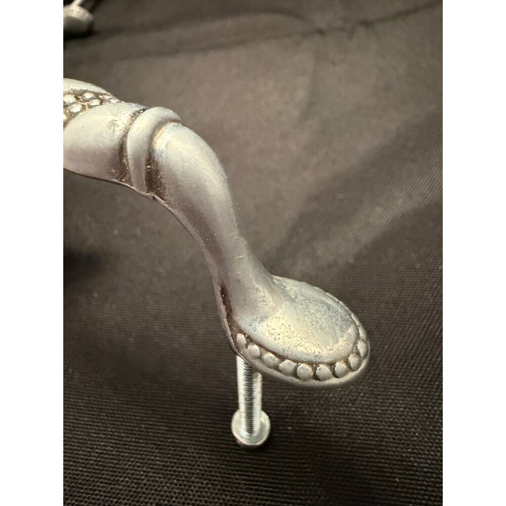 VTG 14pc 1993 Keeler Brass Co KBC 44010 Pulls 44009 Knobs Pewter Cream Hardware - Picture 4 of 15